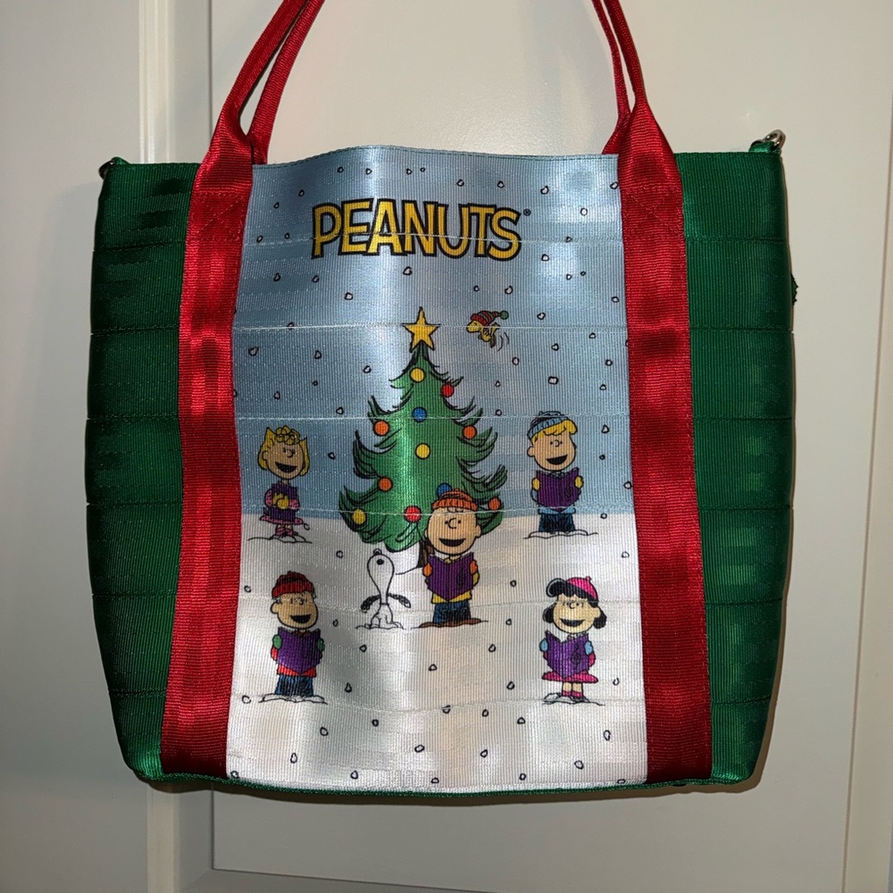 Harveys Peanut Christmas Poster Tote
